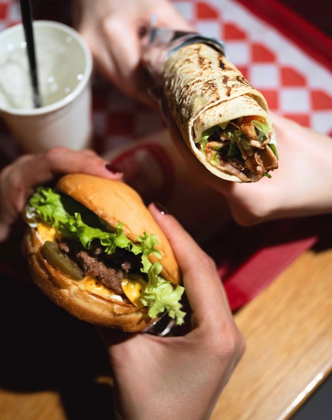 Food and atmosphere at BIG MO